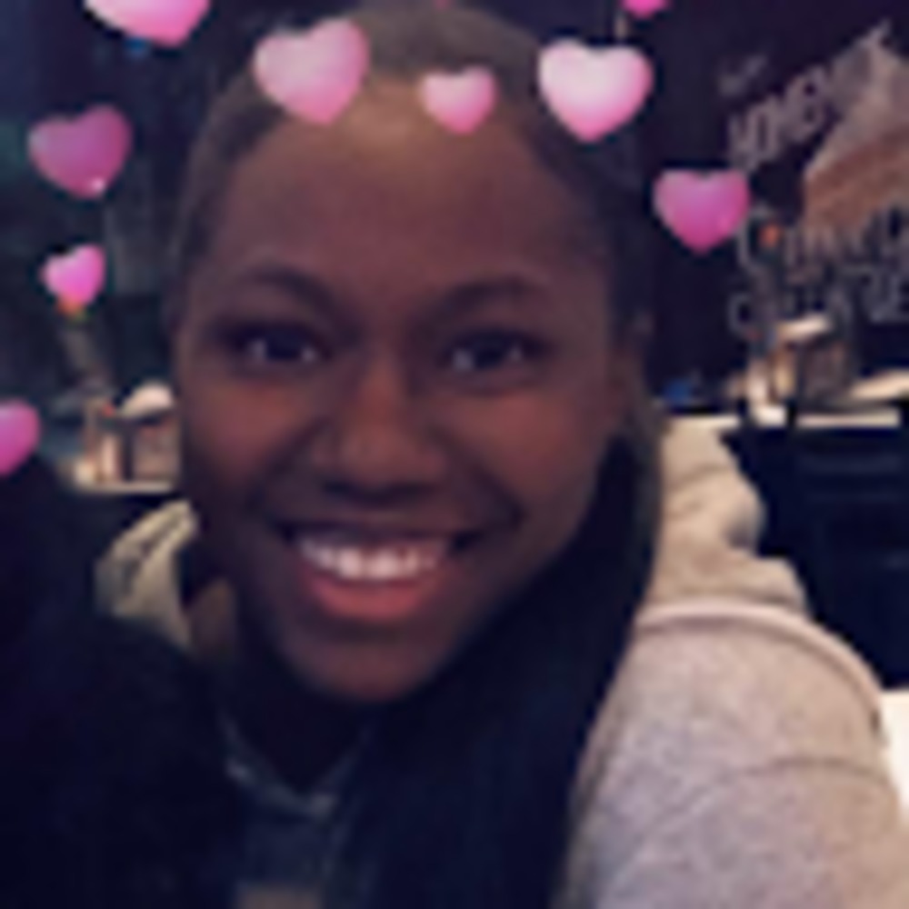 Meet your Posher, Destini